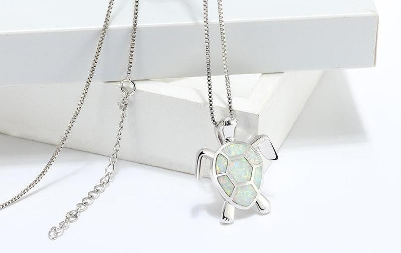 Tortoise Imitated Opal Blue Opal Pendant Necklace